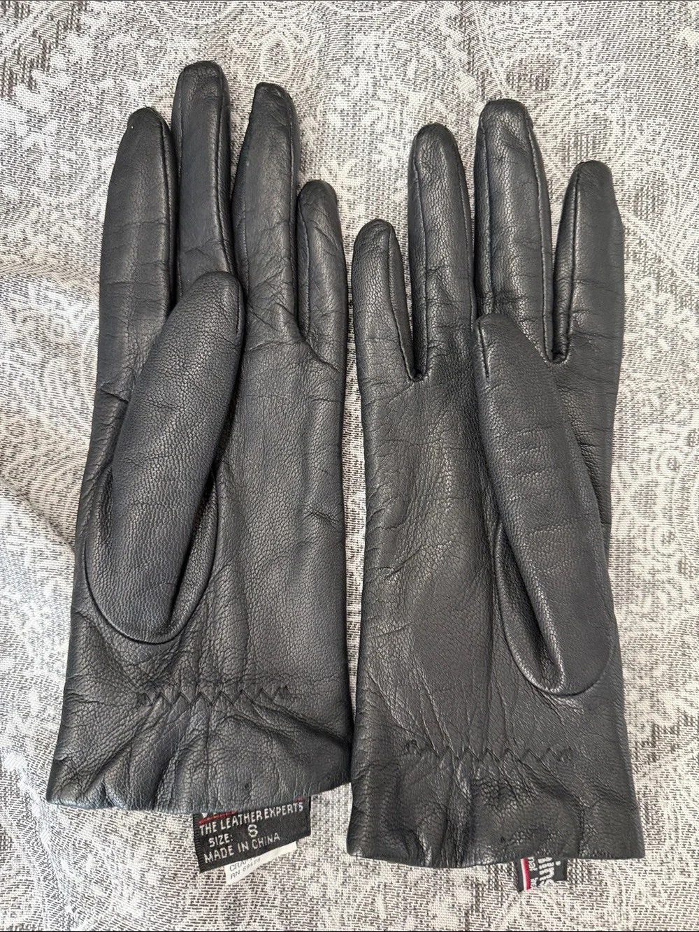 Wilson Black Leather Gloves - Size Small
